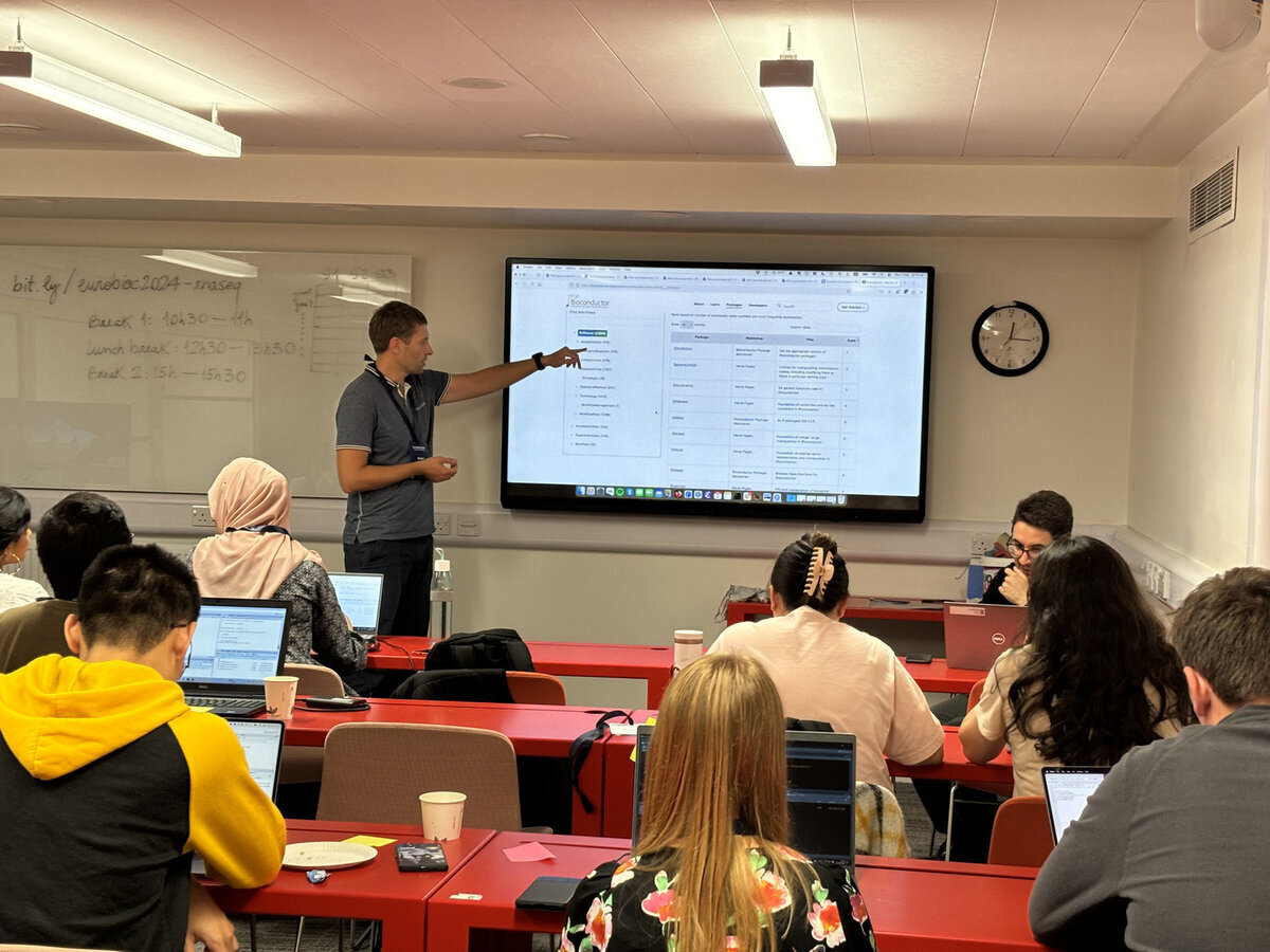 Robert teaching at the RNA-Seq workshop